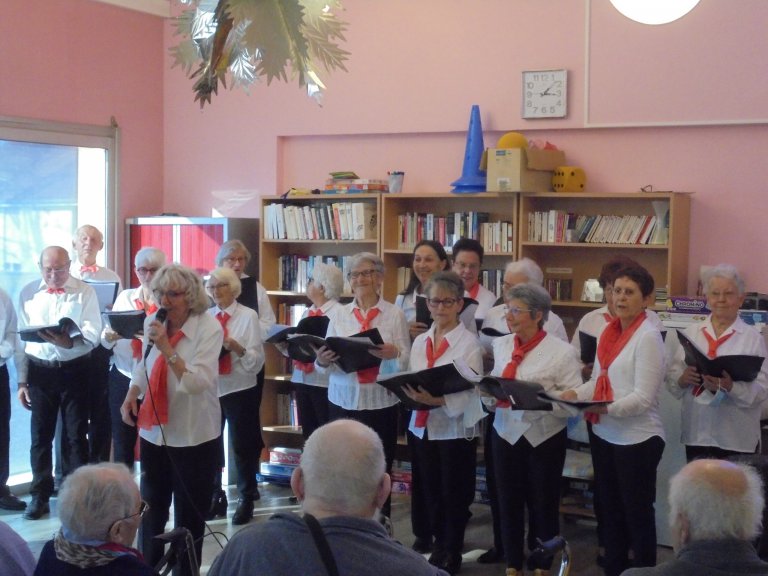 illustration de la page Après-midi chantant aux Charmettes, avec la Chorale du Club Curasson